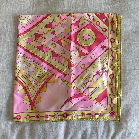 Emilio Pucci Silk Scarf with Geometric Design - Picture 6 of 6